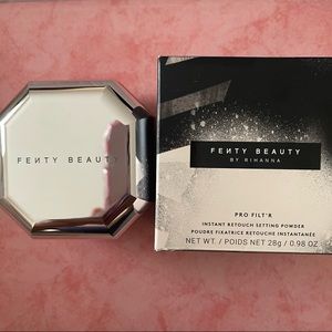 Fenty Beauty Setting Powder